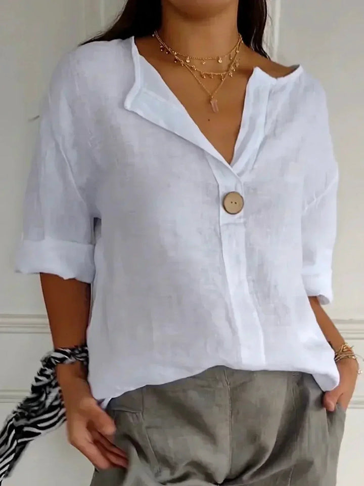 Yara - Relaxed Chic Blouse